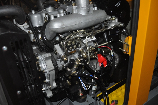 Isuzu 4JB1T Diesel Engine